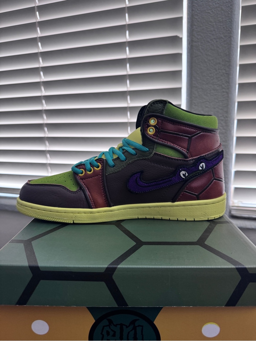 Nike Jordan’s TMNT shoes - Picture 4 of 10